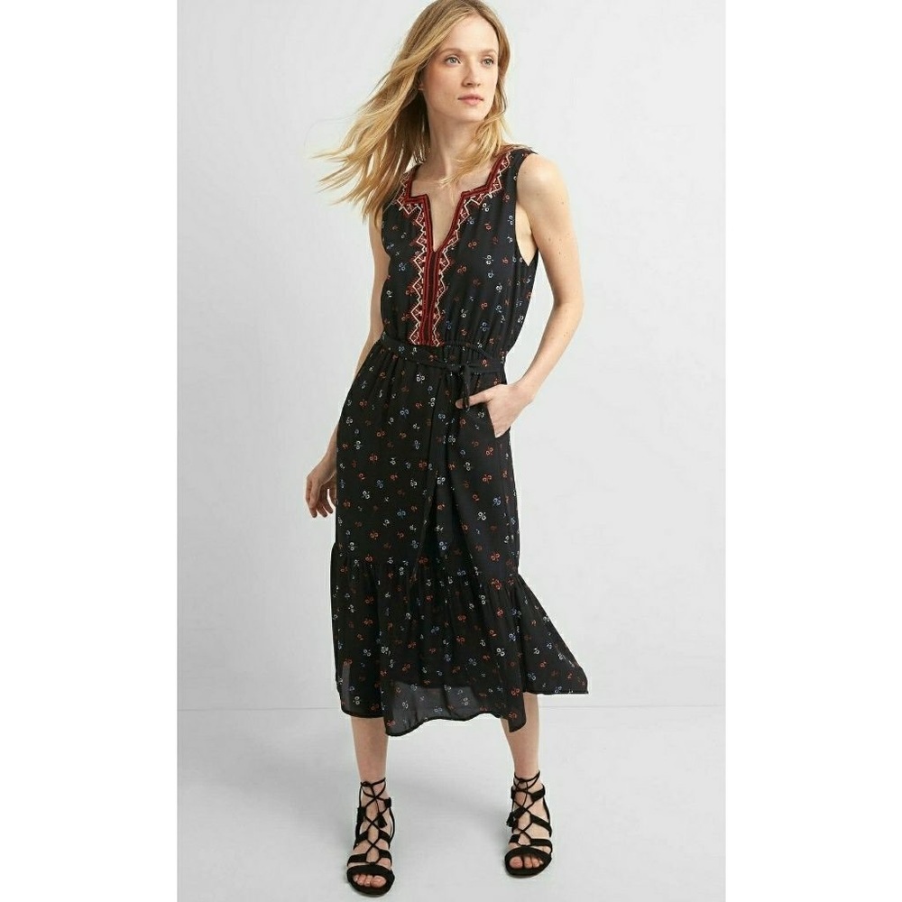 GAP embroidered floral dress